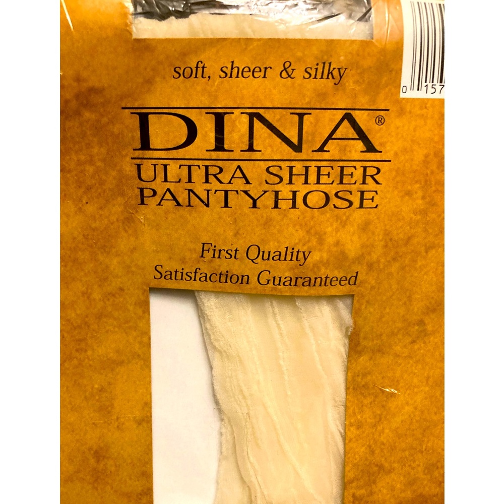 ULTRASHEER PANTYHOSE